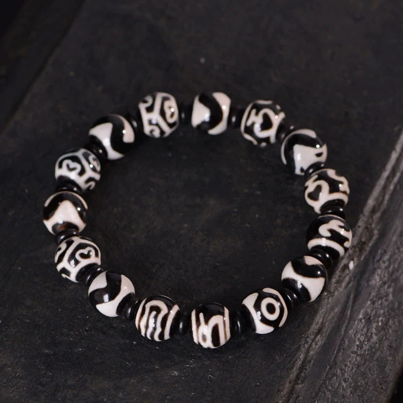 Tibetan Black and White Dzi Beads Handmade Old Agate Tiger Tooth Bracelet